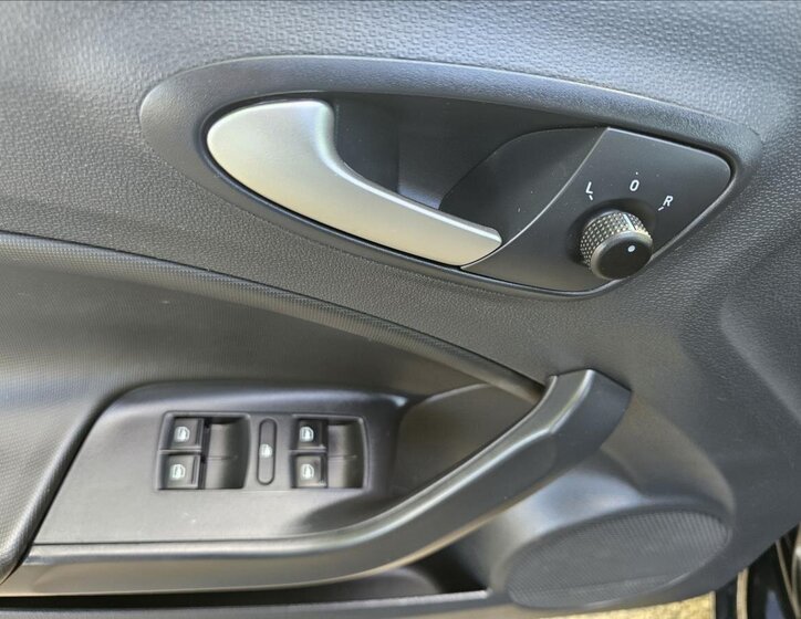 Seat Ibiza Hatchback 1,4 l 63 kw