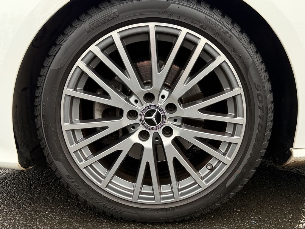 Mercedes-Benz CLA Kombi 1,3 l 120 kw