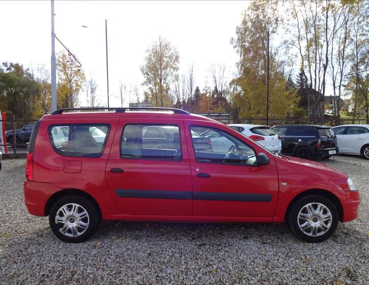 Dacia Logan 8