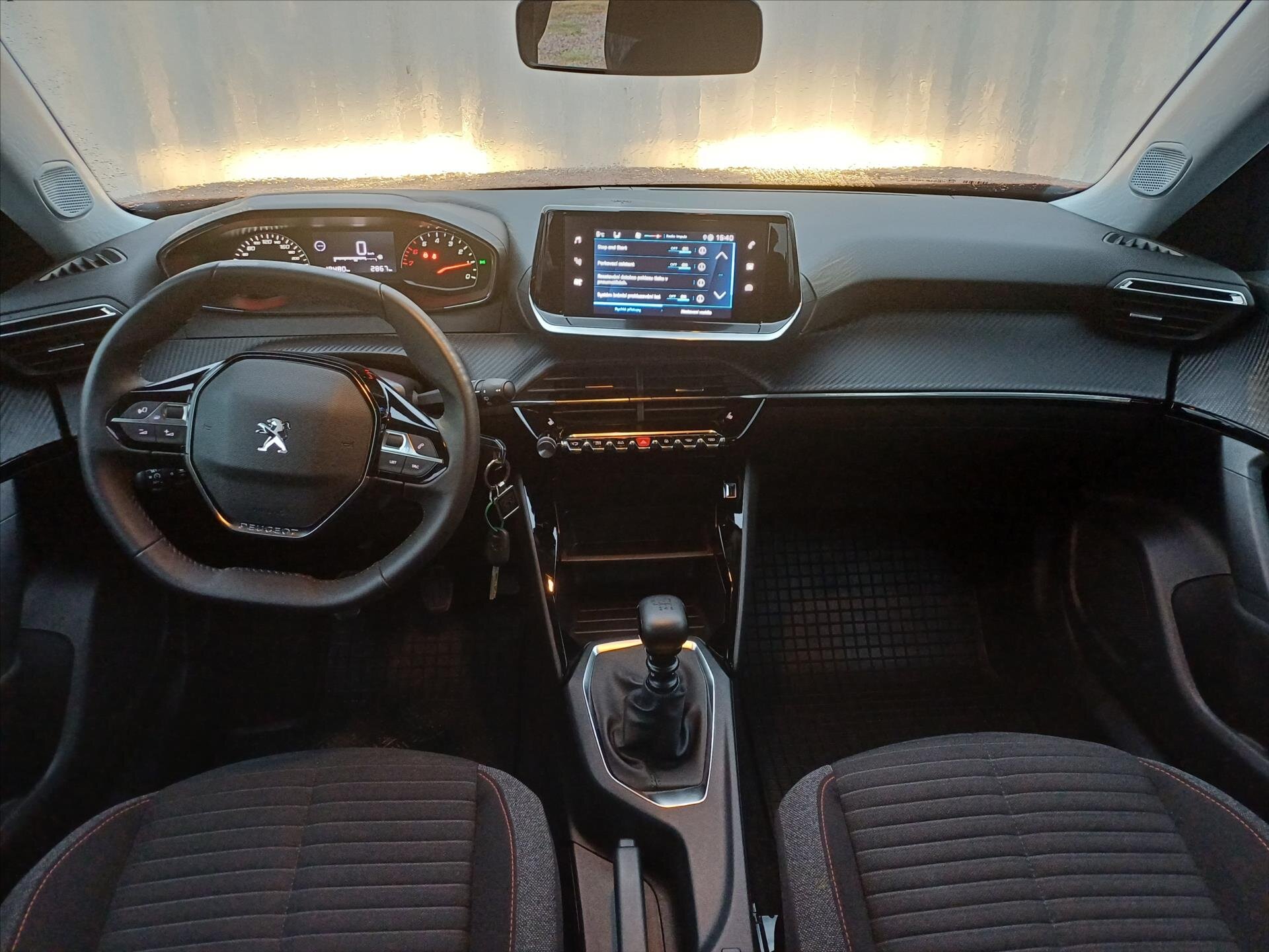 Peugeot 2008 Hatchback 1,5 l 81 kw