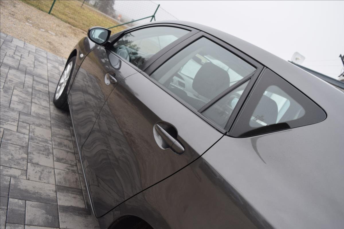 Mazda 3 Hatchback 1,6 l 77 kw