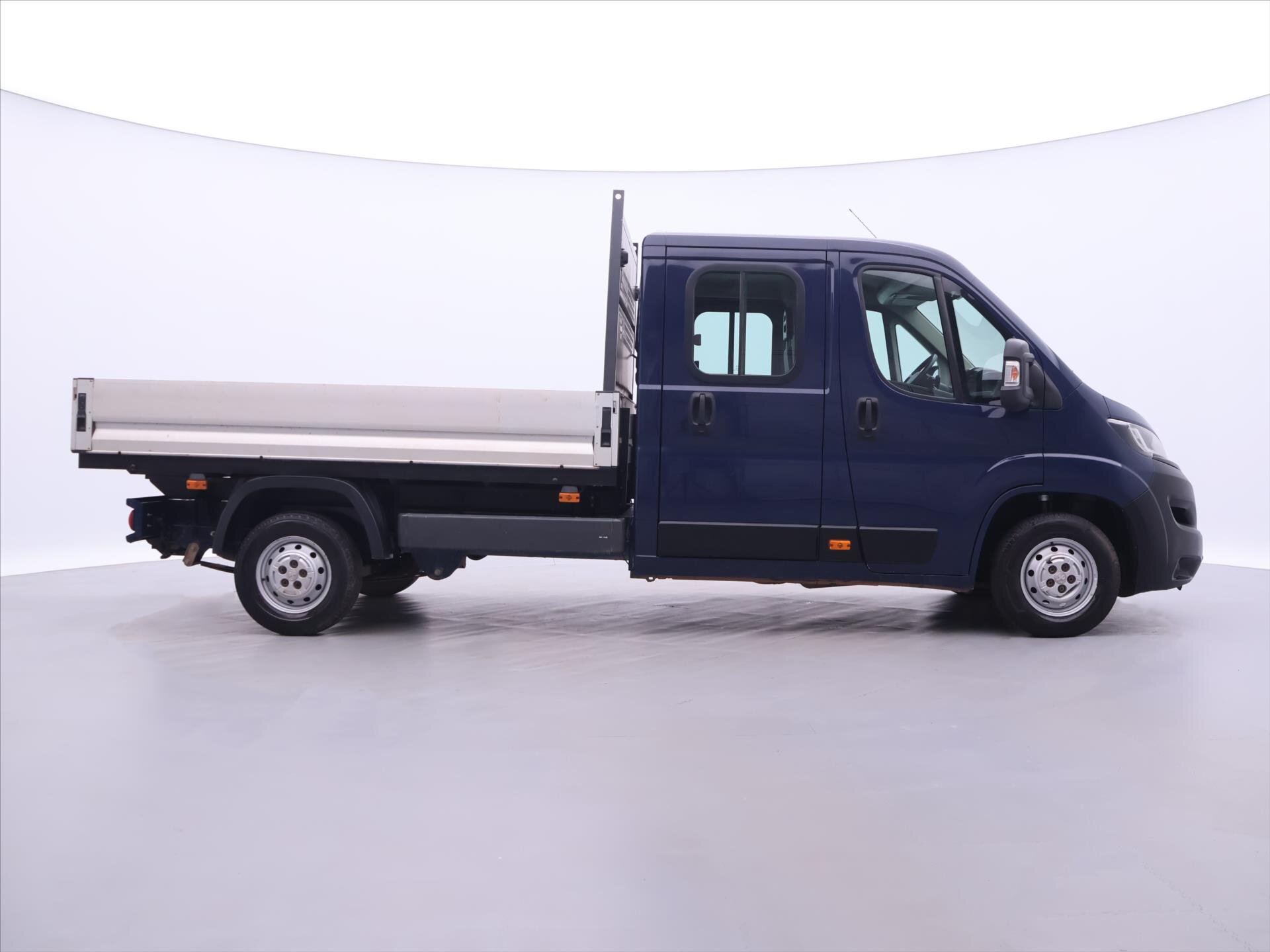 Peugeot Boxer Valník 2,0 l 96 kw