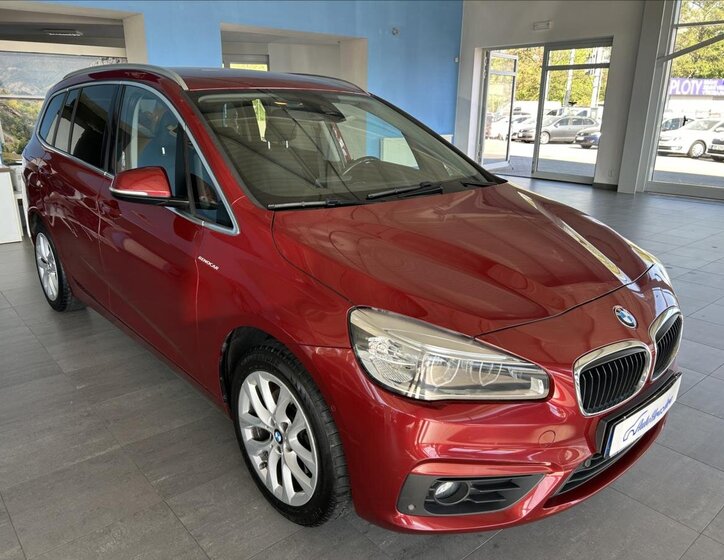 BMW Řada 2 MPV 2,0 l 110 kw