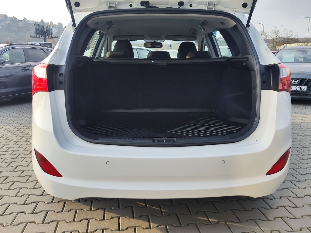 Hyundai i30 Kombi 1,6 l 81 kw