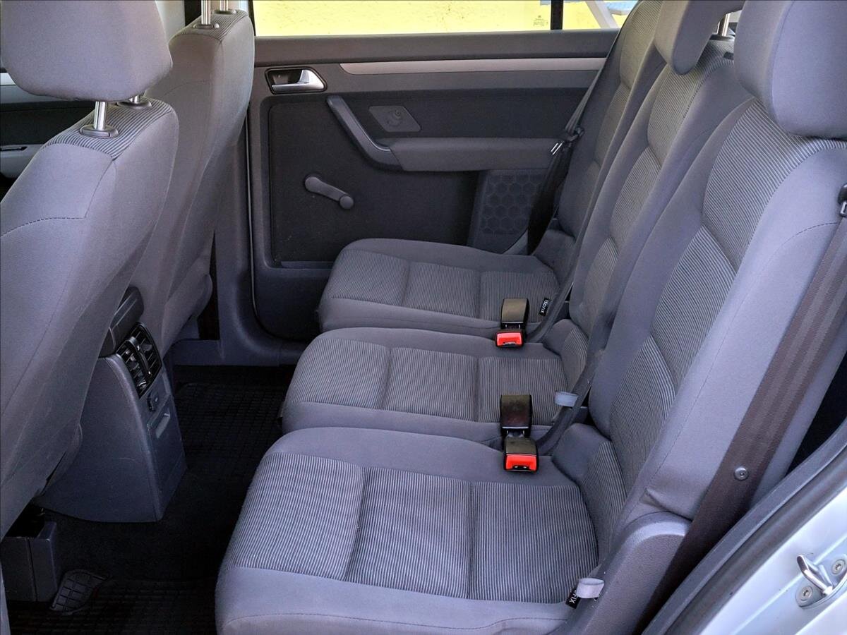 Volkswagen Touran MPV 1,9 l 77 kw