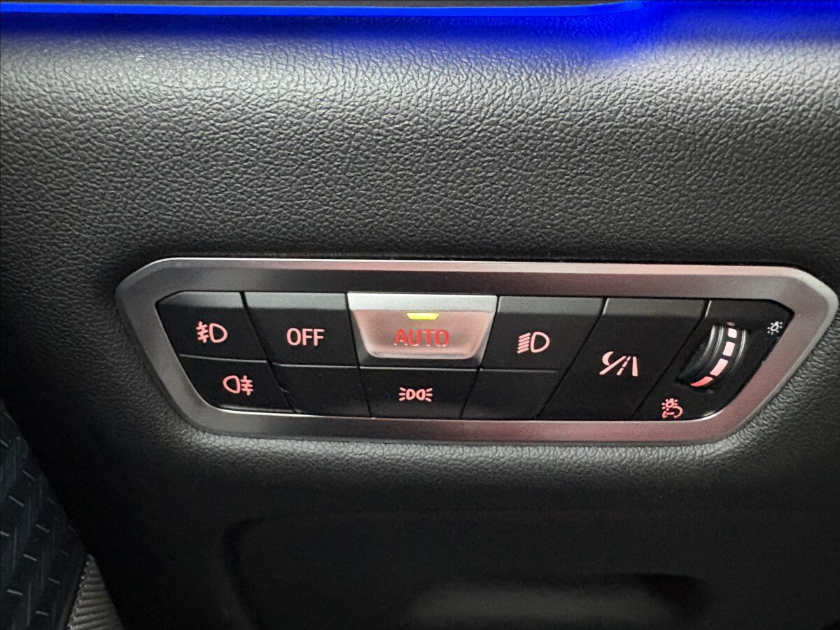 BMW X6 SUV / Terénní 3,0 l 245 kw