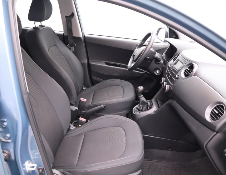 Hyundai i10 Hatchback 998,0 49 kw