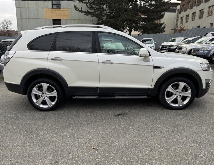 Chevrolet Captiva SUV 2,2 l 135 kw