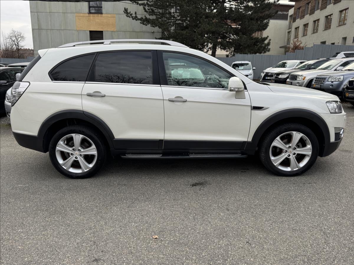 Chevrolet Captiva SUV 2,2 l 135 kw