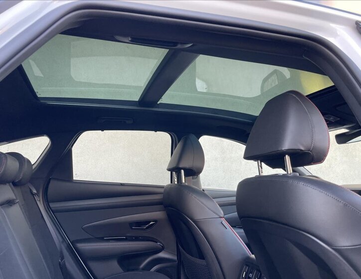 Hyundai Tucson SUV / Terénní 1,6 l 158 kw