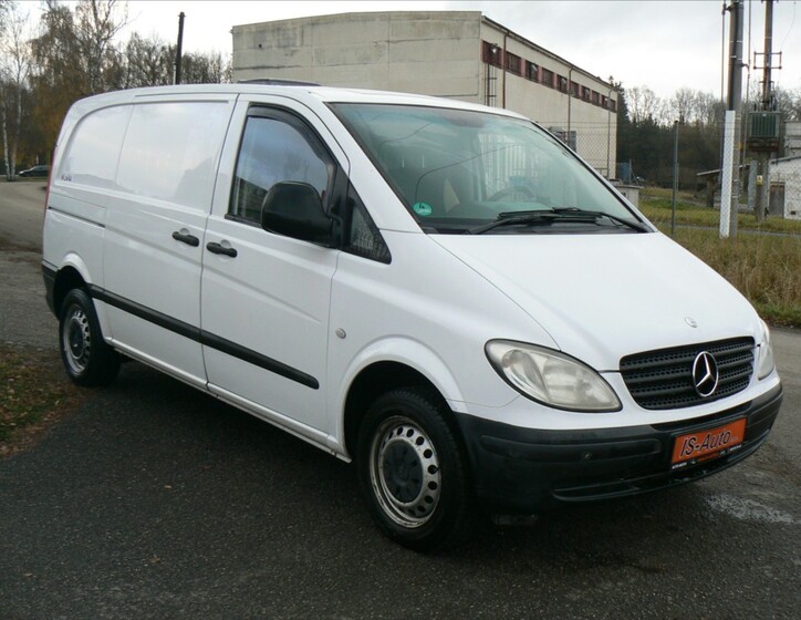 Mercedes-Benz Vito 2