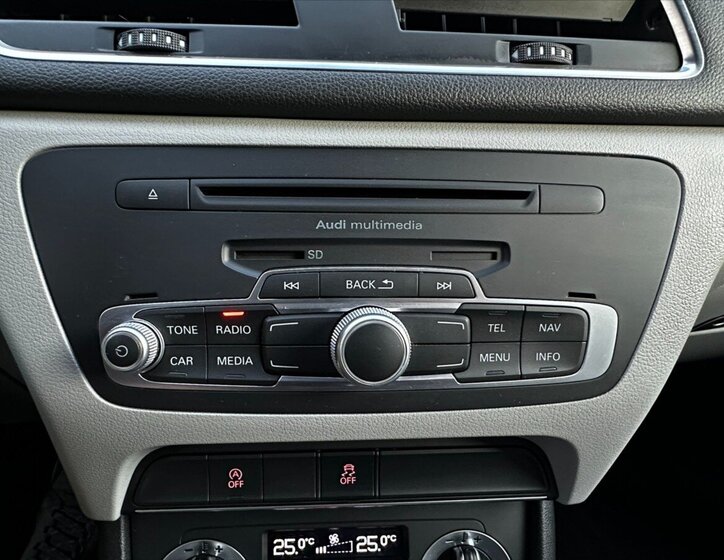 Audi Q3 Kombi 2,0 l 125 kw