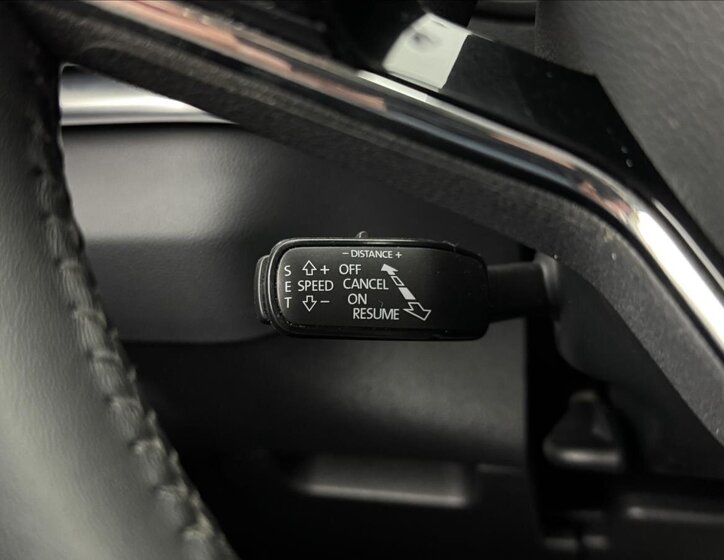 Škoda Karoq SUV / Terénní 1,5 l 110 kw