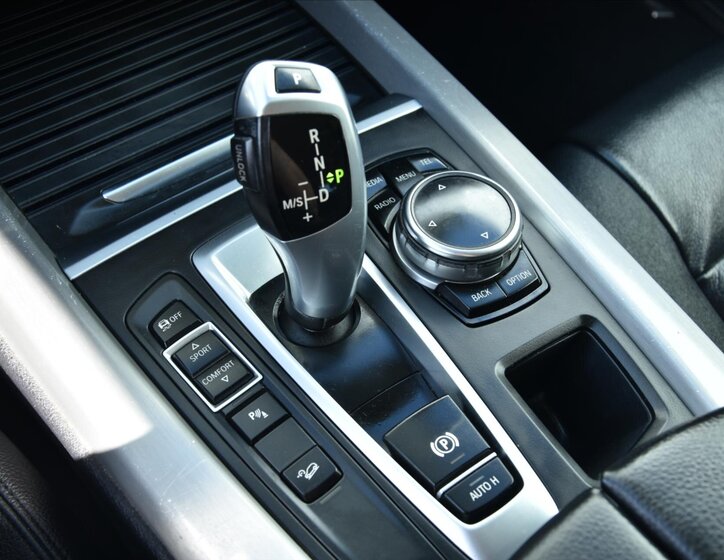 BMW X5 SUV / Terénní 3,0 l 204 kw