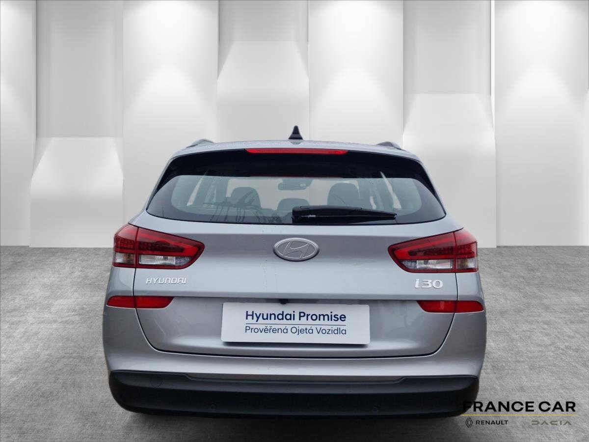 Hyundai i30 Kombi 1,5 l 71 kw