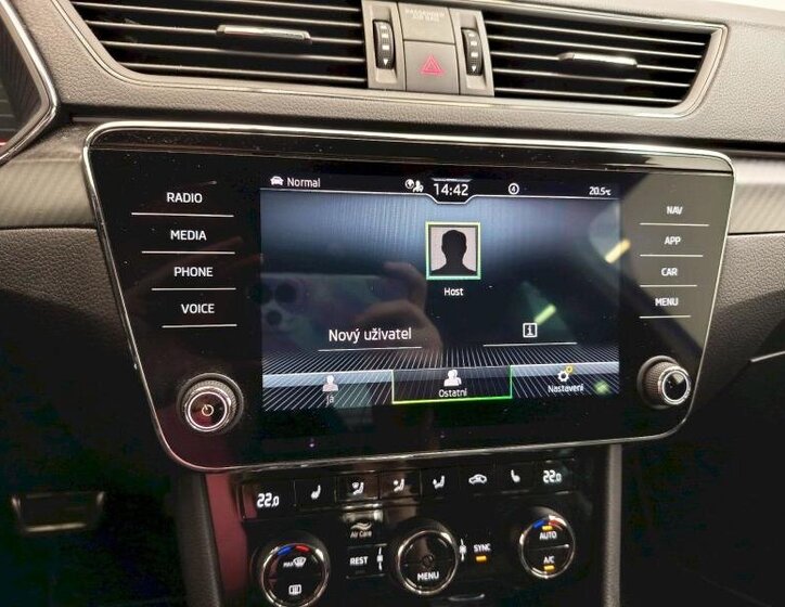 Škoda Superb Sedan / Limuzína 2,0 l 147 kw