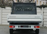 Peugeot Boxer Valník 2,0 l 120 kw