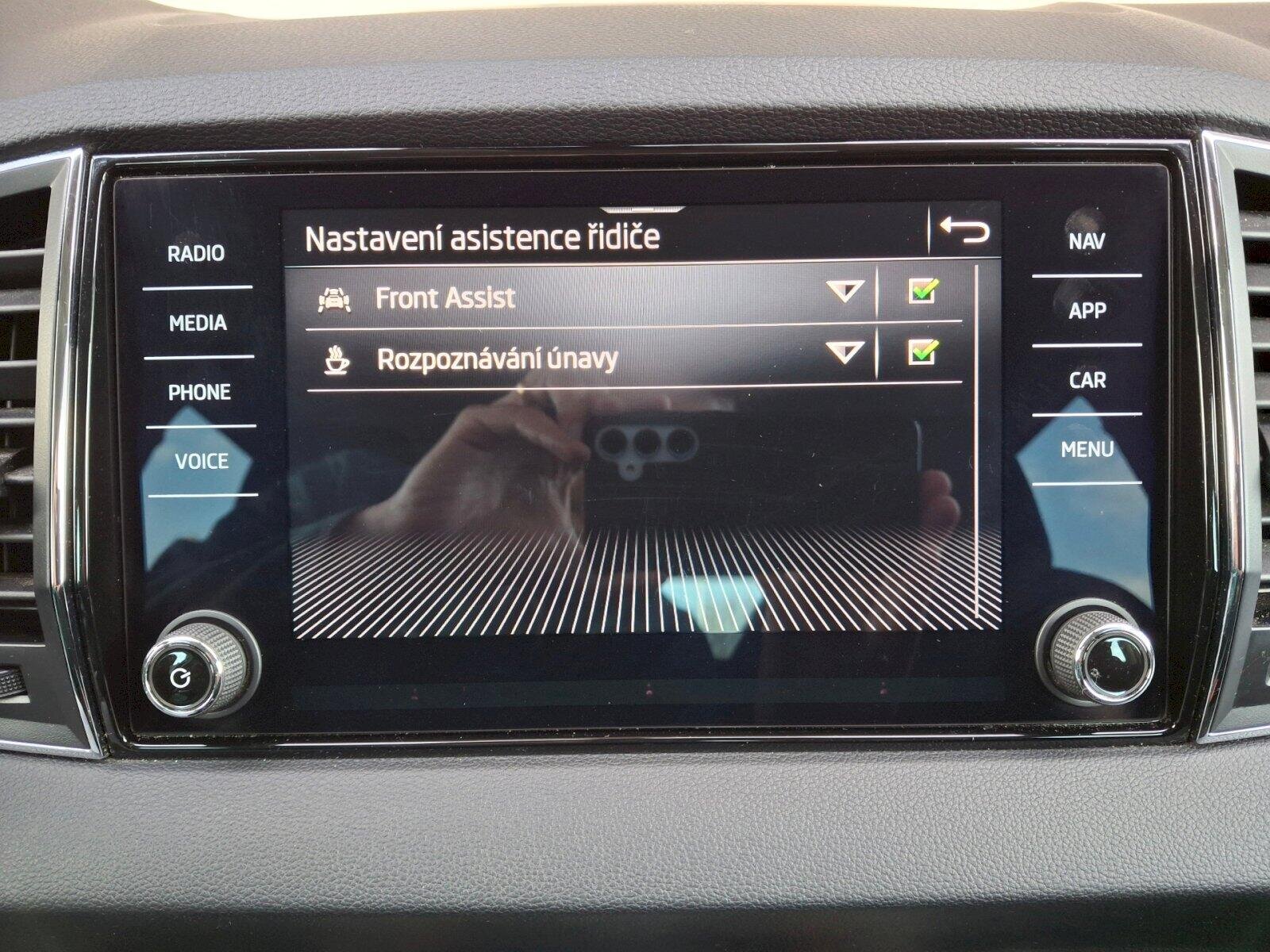 Škoda Karoq SUV / Terénní 1,5 l 110 kw