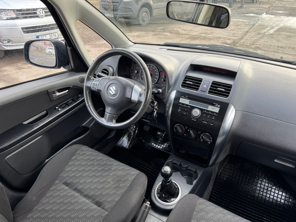 Suzuki SX4 Hatchback 1,6 l 79 kw