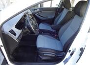 Hyundai i20 16