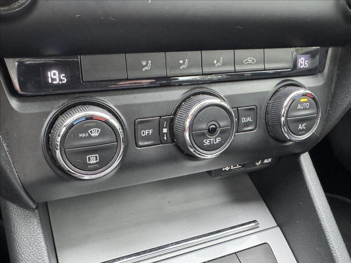 Škoda Octavia Hatchback 1,2 l 77 kw