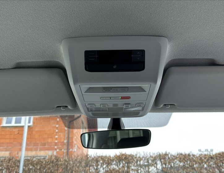 Volkswagen Transporter Kombi 2,0 l 110 kw