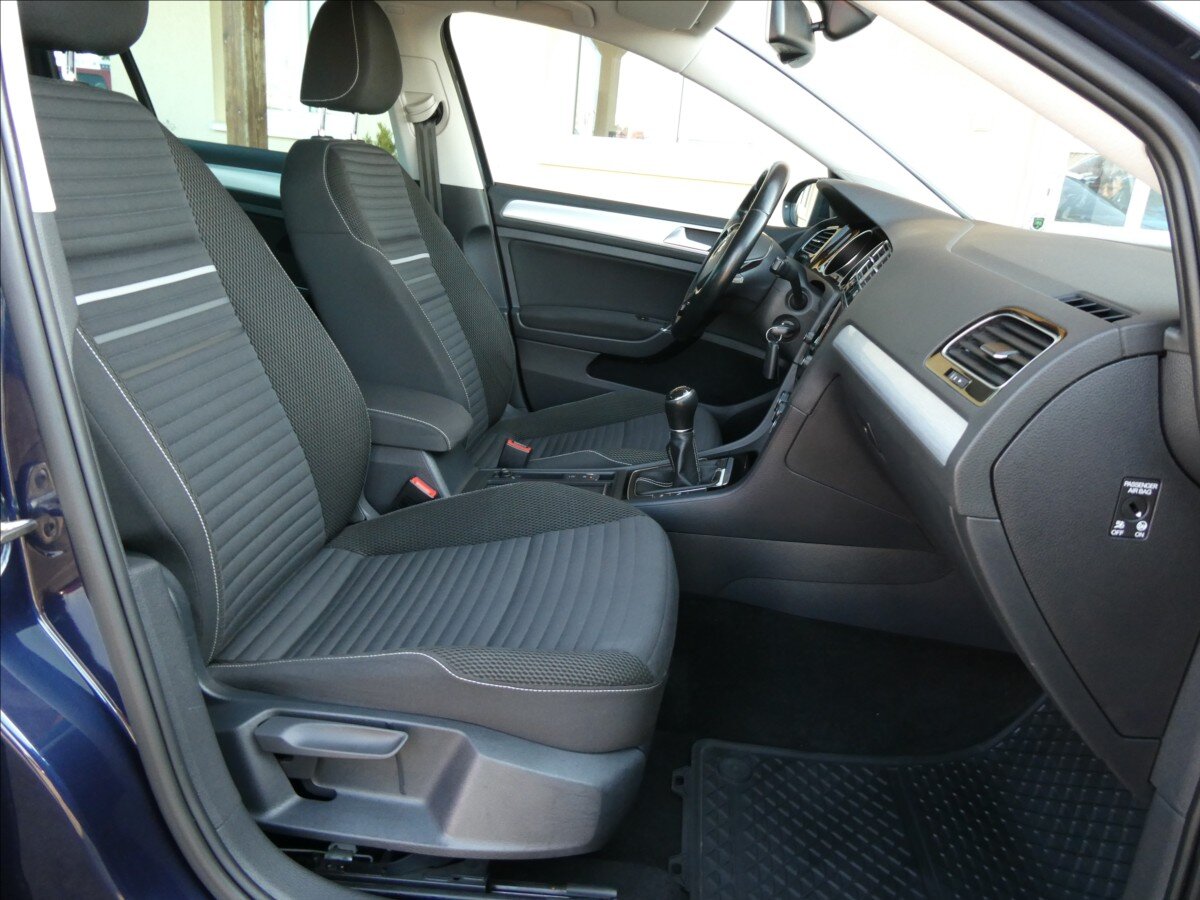 Volkswagen Golf Kombi 1,6 l 81 kw