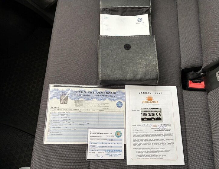 Volkswagen Transporter 16