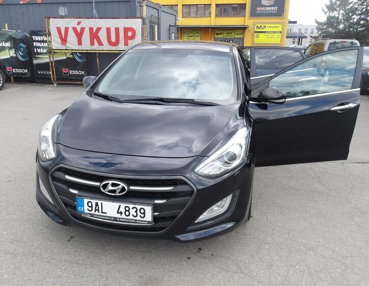 Hyundai i30 Hatchback 1,6 l 81 kw