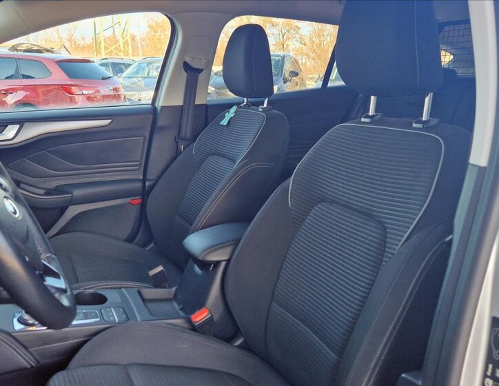 Ford Focus Kombi 1,5 l 88 kw