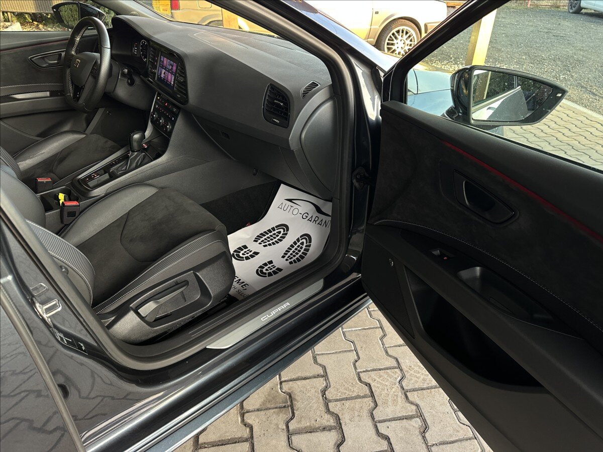 Seat Leon Kombi 2,0 l 221 kw