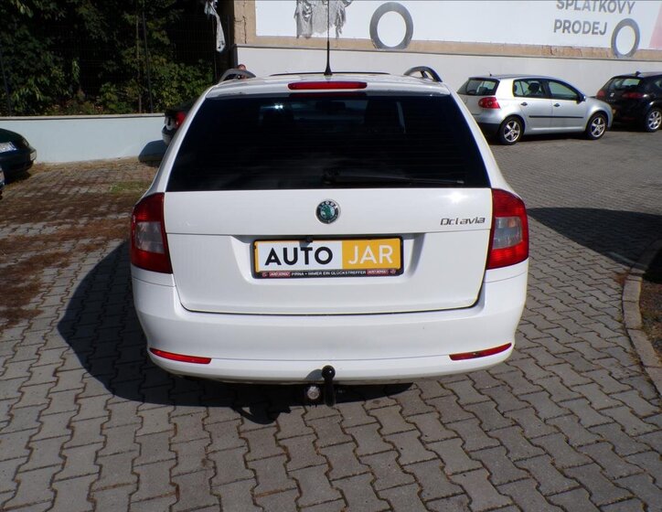 Škoda Octavia Kombi 1,2 l 77 kw