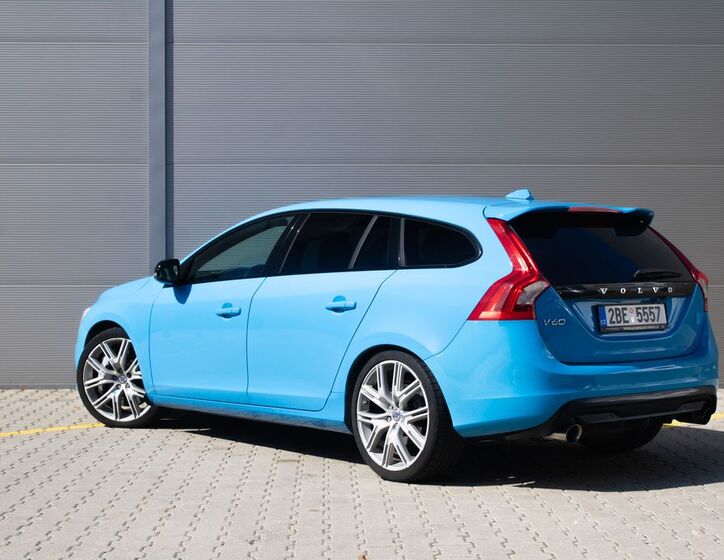 Volvo V60 7