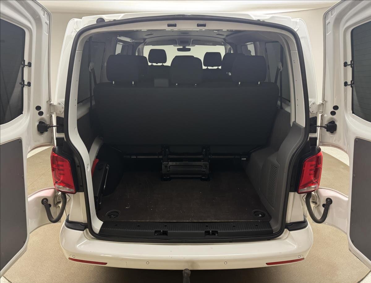 Volkswagen Transporter Kombi 2,0 l 110 kw