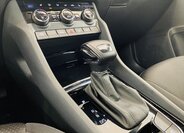 Škoda Karoq SUV / Terénní 1,5 l 110 kw
