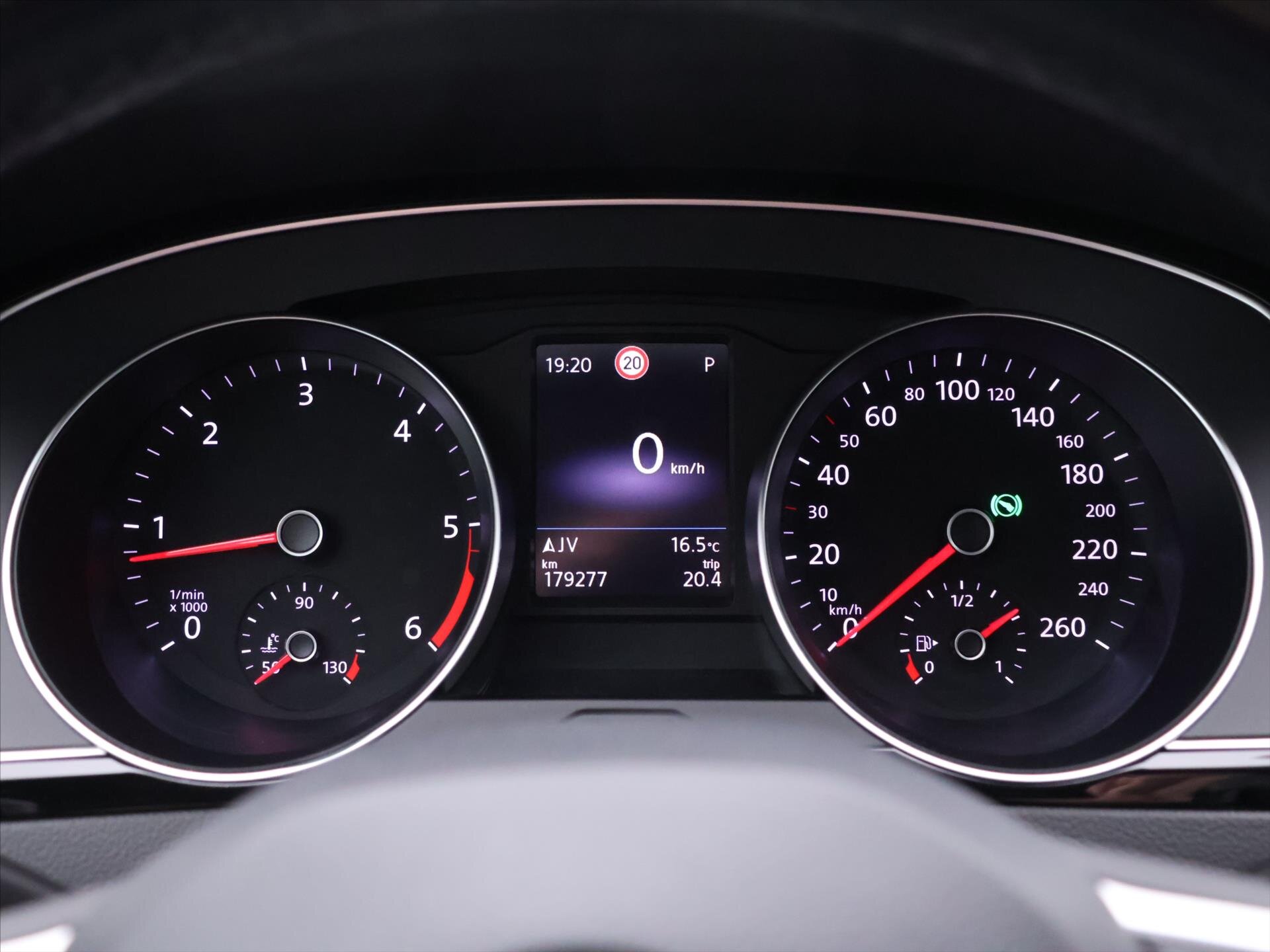 Volkswagen Passat Kombi 2,0 l 140 kw