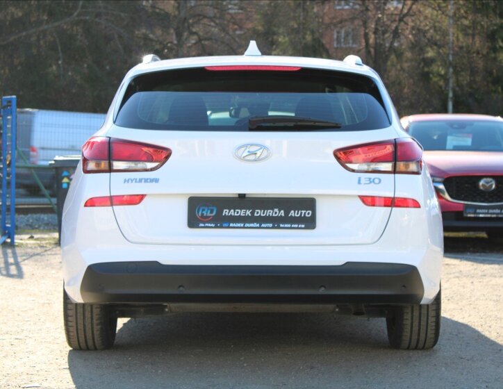 Hyundai i30 Kombi 1,4 l 103 kw