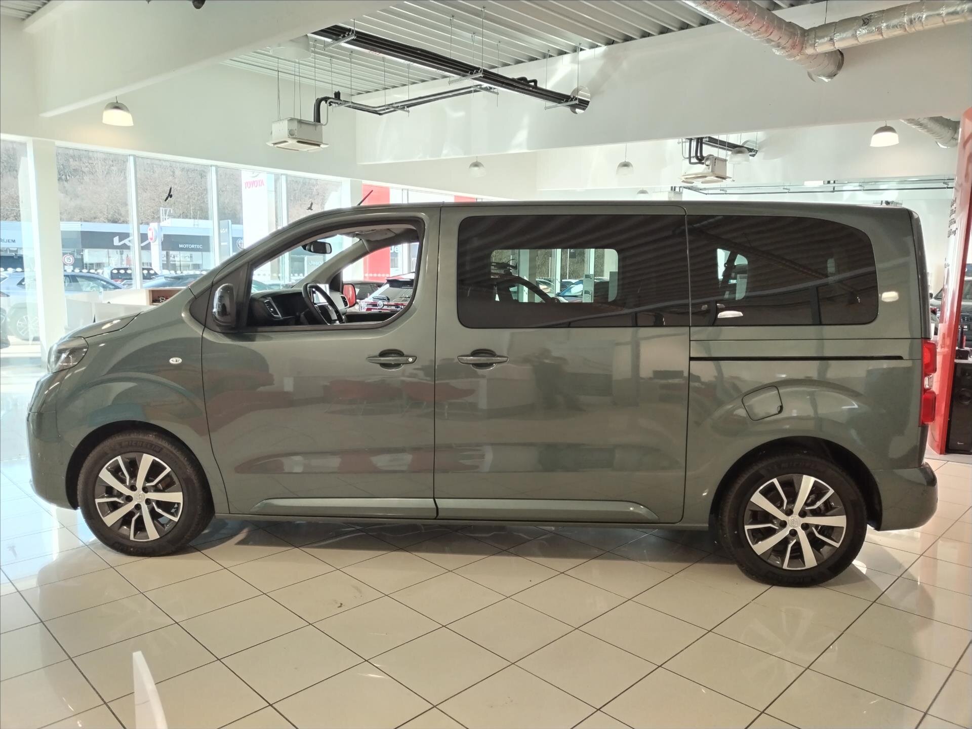 Toyota ProAce Verso MPV 0,0 106 kw