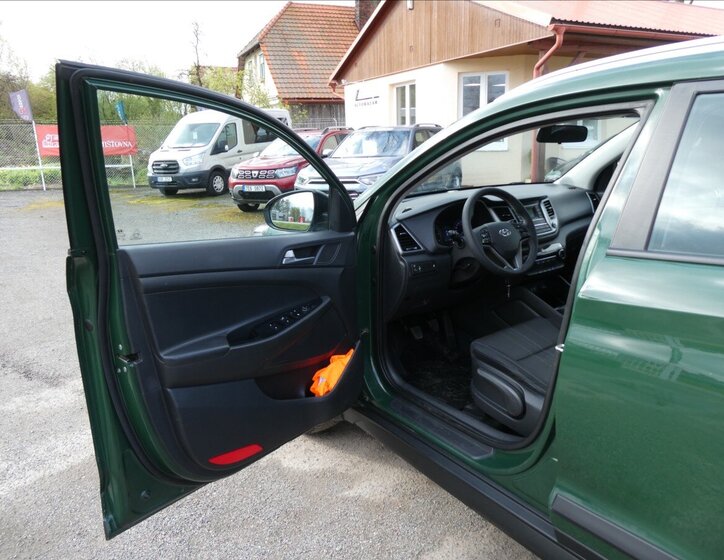 Hyundai Tucson SUV / Terénní 2,0 l 100 kw