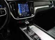 Volvo V60 Kombi 2,0 l 140 kw