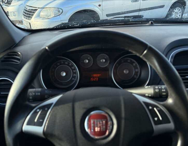 Fiat Punto Evo Hatchback 1,2 l 51 kw