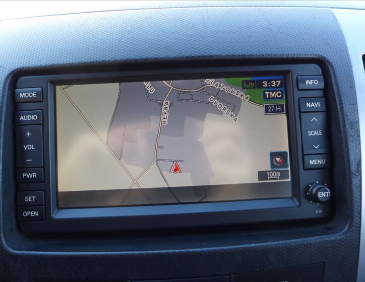 Citroën C-Crosser 25