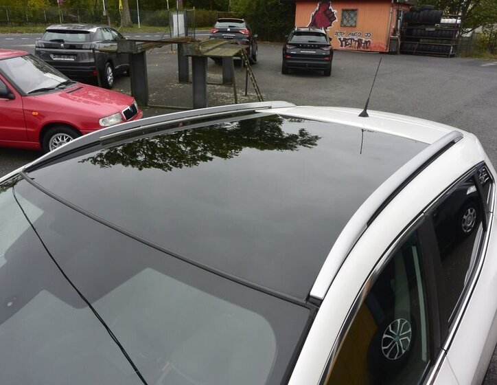 Nissan Qashqai SUV / Terénní 1,2 l 85 kw