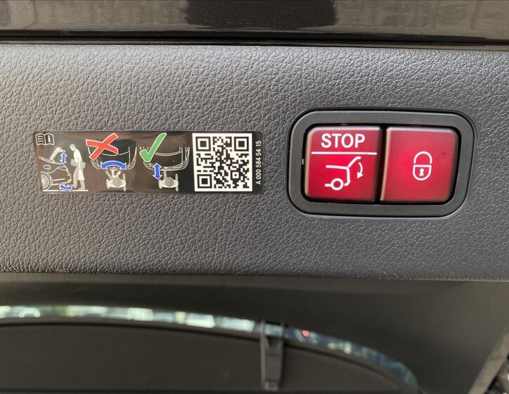 Mercedes-Benz EQS Sedan / Limuzína 0,0 385 kw