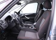 Ford S-MAX 11