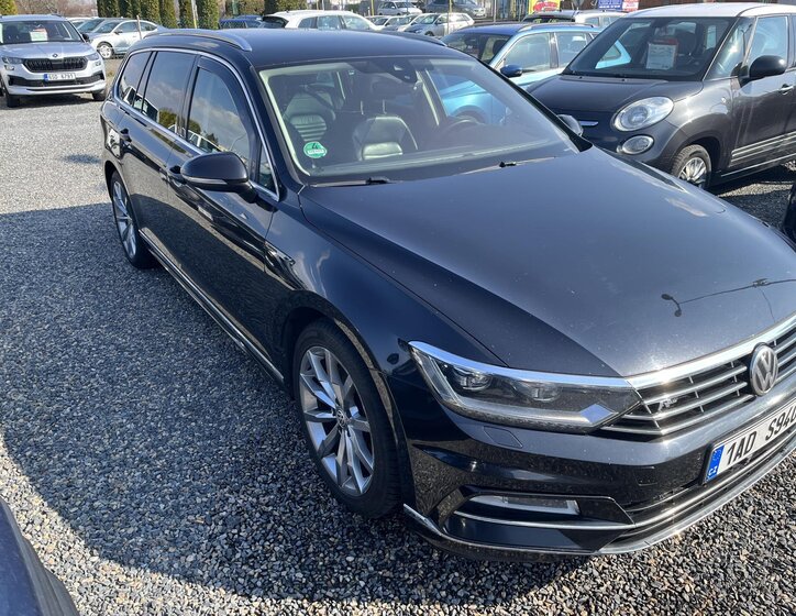 Volkswagen Passat Kombi 2,0 l 176 kw
