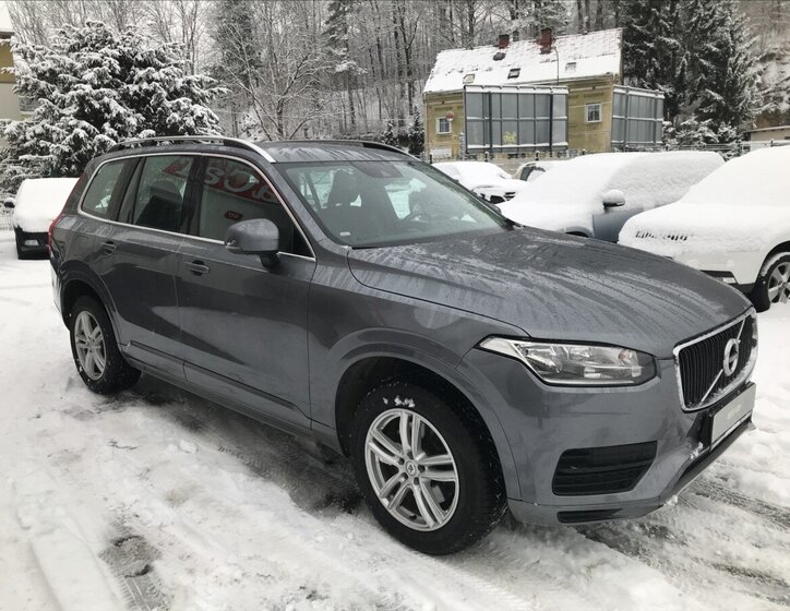 Volvo XC90 SUV 2,0 l 173 kw