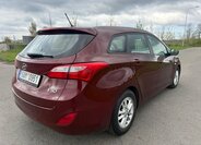 Hyundai i30 Kombi 1,6 l 81 kw