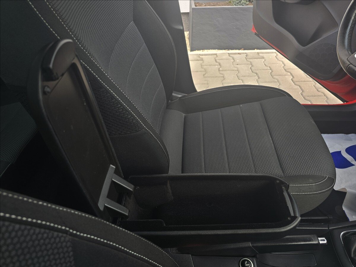 Škoda Rapid Hatchback 1,2 l 77 kw