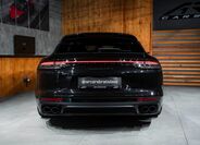 Porsche Panamera 28